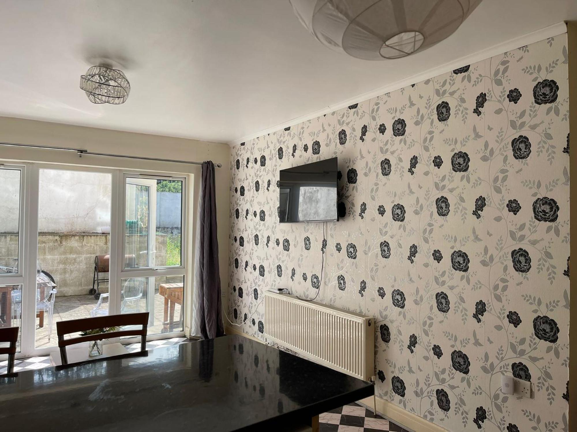 Ensuite Family In Stratford