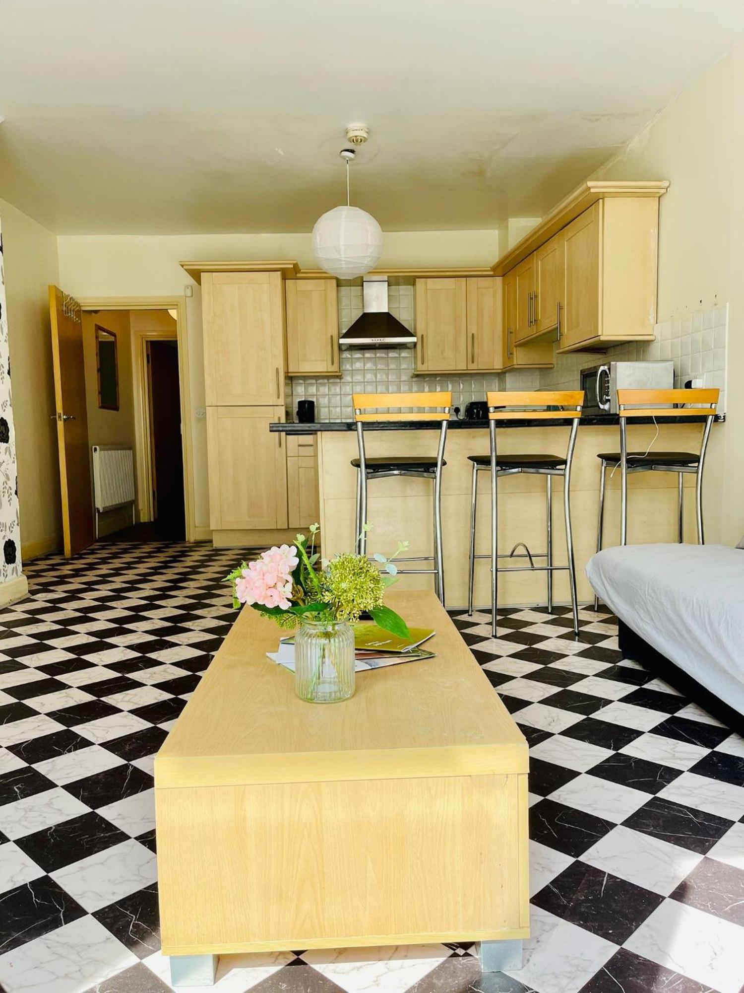 Ensuite Family In Stratford Londra